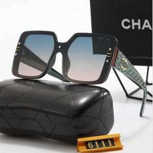 M designer chanele H G Sunglasses luxury glasses CD sunglasses mens women TB Fashion FF eyewear Diamond Square Sunshade Crystal Shape Sun Full Package