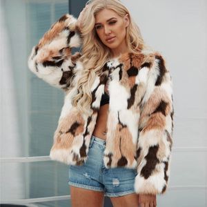 Women Fur Faux Autumnwinter Fashion Płaszcz Mieszanka i dopasowanie odpowiednich dla trendów ulicznych z dowolnego miejsca 231129