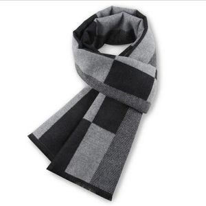 Sciarpe Uomo Sciarpa Inverno Luxury Brand Plaid Sciarpa di cashmere Caldo fazzoletto da collo Uomo Uomo Sciarpe d'affari Scialle lungo Papà Regali Natale 231128