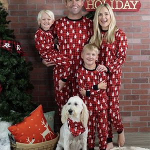 Familjsmatchande kläder Julpyjamas Par Xmas Pijamas ser vuxna och barn pyjamas toppar byxor sömnkläder baby pojke flickor 231128