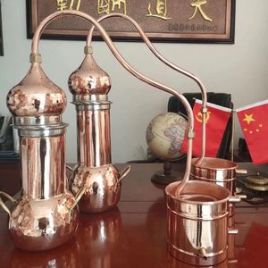 Making 2L copper distiller Handmade copper alembic distillation set flower essential oil distiller wine steaming machine