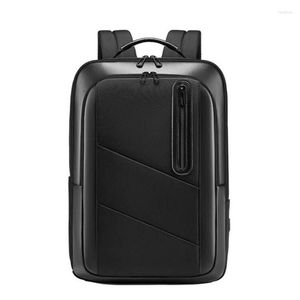 Backpack Men Mulf Multifuncional Bolsa à prova d'água de 17 polegadas Laptop USB Catilhamento de alta qualidade Qualidade