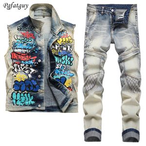 Retro Mavi Moto Biker 2pcs Jeans Erkekler İçin Set Gevşek Graffiti Denim yelek ve yırtık dikiş ince bisikletçi pantolon vintage sokak kıyafetleri