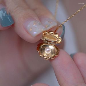 Chains Gold Plated Shell Charm Necklace For Young Woman Sweet Party Wedding Jewelry Freshwater Pearl Pendant Choker Gift Her