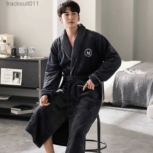 Herrrockar Autumn Winter Flanell Thicken Warm Long Shower Robe For Men Loose Soft Men's Terry Bath Robe Luxury broderi Men Bathrobe L231130