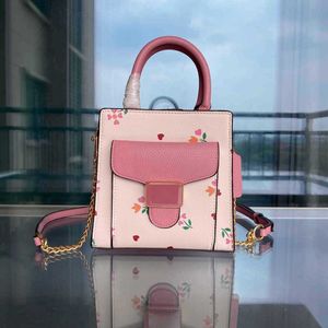 Pink Print Tote Bag Luxurys Totes Leather Designer Bag Womens Designer Handbag Ladies C Letter Purse Fashion Small Crossbody Bags Wallet 230207