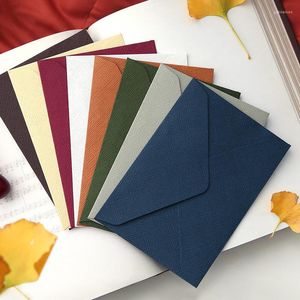 ギフトラップ10pcs/lot vintage envelope for wedding vittationsグリーティングカードメーリング封筒を織ります