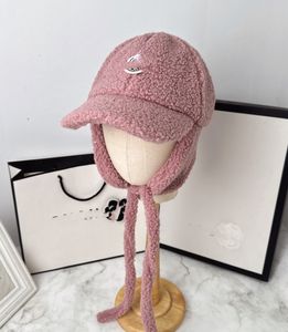 New Lamb Wool Ear Protection Strap Baseball Cap for Men and Women Wild Face-Looking Small Peaked Cap Fashion Brand