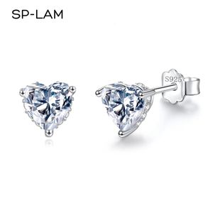 Ear Cuff 1Ct Earrings Heart Created Diamond Stone äkta 925 Silver Women Elegant Luxury Tiny CZ Paled Studs Jewelry Gift 231129