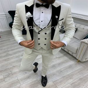 白い結婚式のズボンのためのホワイトウェディングタキシードベストスリムフィットウェディングスーツプロムディナー特注3ピース男性バシの衣装セットグルームパーティースーツ2024