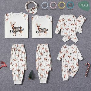 Abiti coordinati per la famiglia PatPat Christmas Reindeer Letter Print Manica lunga Naia Pigiama Set ignifugo Morbido e confortevole 231129