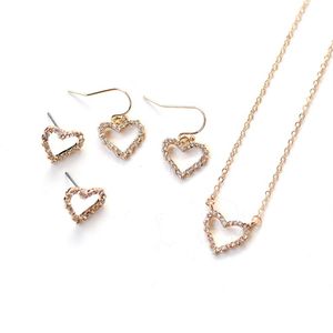 Fashion Clear Crystal Hollow Out Heart Necklace för Women221C