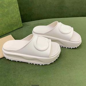 sandal G ggs''gg plattform Slide Sandaler Kvinnor med nya sammankopplade Damer Herr Designertofflor Flip Slide Flops Sommarskor Mode Bred Hemtofflor