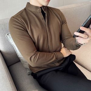 Camicia da uomo di alta qualità nuovissima casual social autunno e inverno personalizzata in lana ispessita con colletto rialzato a maniche lunghe plus size frac da ballo da discoteca