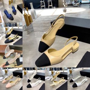 مصمم النعال للنساء Slides Sandal Sandles Sandles Sandles Luxury Shoes Kitten chunky Heel Classic Beach Beach Casual Woman Slippers Slippers Sliders Sandals Size 35-42