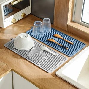 Tovagliette Pad Piatto Mat Silicone Asciugatura Per Tazze Pentole Padelle Coltelli Cremagliera Bancone Cucina Lavello Bar Facile da PulireMats