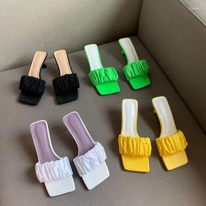 Slippers Summer Color Block Sandals Women Strange Heeled Femme Outdoor Casual Slides Pleated Open Toe Shoes Lady Fluor Flipflops