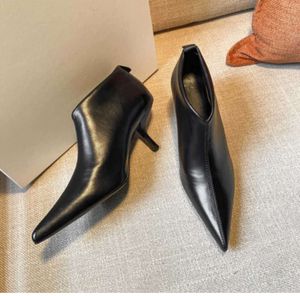 Sıra Yeni Boot Tasarımcısı Coco Romy Boots Kadın Moda Deri Topuk Ayak Bilgi Giden Sıralar İnekler Saçlı Toe Bootie