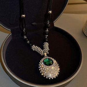 Pendant Necklaces Vintage Inlaid Big Peadant for Women Statement Fashion Green Wedding Party Jewelry 231130