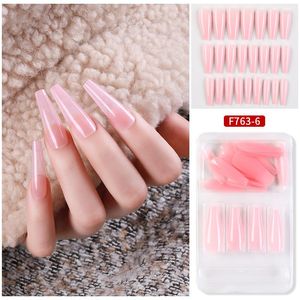 False Nails 24pcs 프랑스 화려한 발레리나 긴 관 글로시 맑은 가짜 프레스 네일 팁 여성과 여자를위한 매니큐어