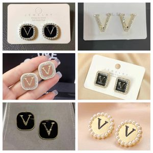 Moda clássica luxurys designer v carta studs marca brincos das mulheres brincos de cristal jóias presentes acessórios 20 estilo