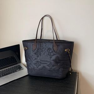Bag Women's Winter New Fashion Texture Präglade damer handväska Retro stor kapacitet diagonal hinkväska handväska