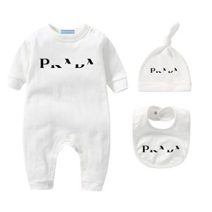 Projektant noworodka Bodysuit P. Designerowie Baby Rompers Zestawy odzieży 100% bawełny Romper Boy Girl Ubrania Dzieci Onesies Joks