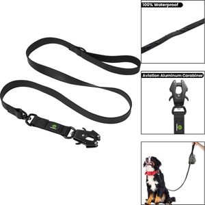 Guinzagli per collari per cani Guinzagli tattici in PVC da 1,5 m per cani Guinzaglio con manico durevole impermeabile Clip per rana a sgancio rapido Cinghie lunghe Accessori per cani di taglia grande 231129