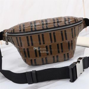 Beltpåse Black Nappa Leathers Fanny Pack Multifunktionell utomhusutrustning Crossbody Midjeväskor Darkbrun läder Diagonal insats256x