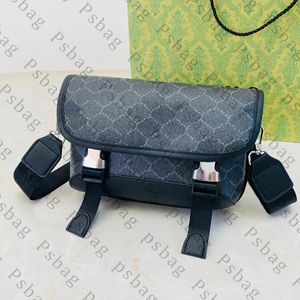 Kadın Tasarımcı Omuz Çantası Crossbody Çanta Çanta Çanta Moda Lüks Yüksek Kaliteli Büyük Kapasiteli PU Deri Kız Alışveriş Çantası Çanta XCS-231114-41