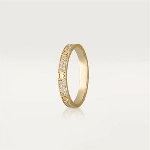 Pequeno modelo fino amor anel de casamento para mulheres homens 316l titânio aço completo cz pavimentado designer jóias aneis anel bague femme cl2308