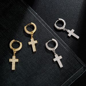 Hip Hop Cubic Zirconia Bling Iced Out Stud Cross Earring Złote Srebrne Kolczyki miedziane dla mężczyzn Rock Jewelry237V