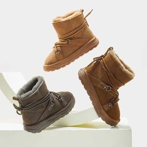 Lady Women Winter Plush Leather Snow Boots Fashion Lace-Up ThickSoled Anti-Slip Boots Outdoor暖かい毛皮の裏地付きブーツ