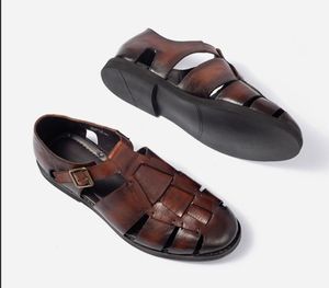 Brun svart klippt ut män sandaler mode platt häl äkta läder herrar rom gladiatorer platt sandal