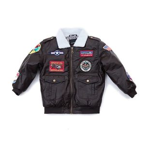 Piumino Giacca in pelle per ragazze PU A2 Bomber Vestiti caldi Bambino Ragazzo Cappotti Inverno Vintage Capispalla da baseball Neonati e ragazzi 231130 5CEA