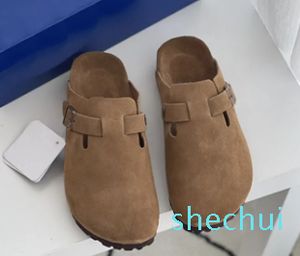 Zapatillas Diseñador Birks Boston Clog Sandalia Zapatilla Arizona Gizeh Hombres Mujeres Gamuza Diapositivas de cuero de vaca Medias zapatillas Resbalón en plataforma deslizante Diseño de protector solar 3352ess