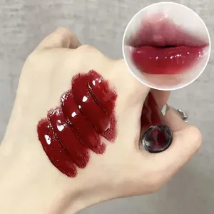 شفة شفاه أزياء الشفاه Matte Velvet دائمة مقاوم للماء لا تتلاشى نساء مثير مستحضرات التجميل Maquillage