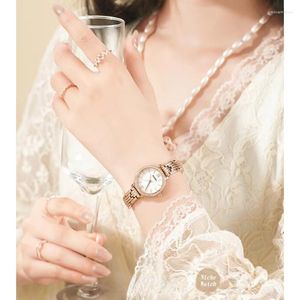 Relógios femininos de relógios femininos Genebra clássica de luxo Relógio Mulher Ladies Fashion Gold Gold Montre Femme