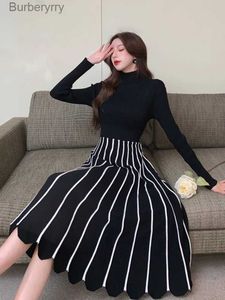 Basic Casual Dresses 2022 New Autumn Winter High Collar Thickening Women Long Dress Bottoming Sweater Skirt Fashion Striped Pleated Knitted DressesL231130