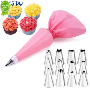 New 6-24 Pcs Set Pastry Bag and Stainless Steel Cake Nozzle Kitchen Accessories For Decorating Bakery Confectionery Equipment