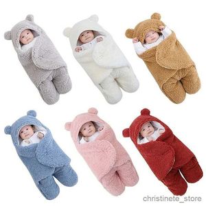 Cobertores swaddling macio saco de dormir recém-nascido inverno carrinho swaddle envoltório macio quente engrossado curto tecido de pelúcia cobertor de lã de cordeiro