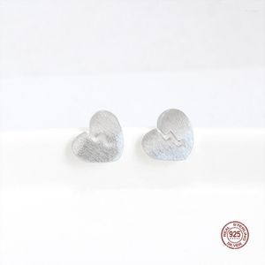 Stud Küpe LKO Gerçek 925 STERLING Gümüş Kalp Kırınmış Küpe Kadınlar için Basit Fırçalanmış Kulak Saplamaları Modeli Takı Süslemeleri