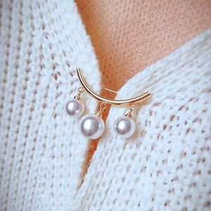Brooches Pins Style Anti-glare Brooch Neckline Simple Pearl Small Pin Elegant Fixed Clothes Accessories Female