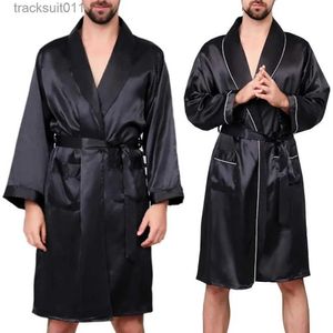 Mäns Robes Summer Men Robe Imitation Silk med fickor Midjebältet Bath Robe Home Gown Sleepwear L231130