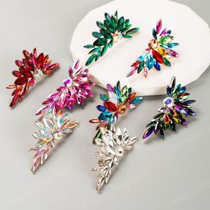 Trendiga pärlor kristallvingar örhängen för kvinnor boho mångfärgade öronstillbehör bröllop högkvalitativa smycken