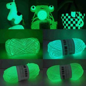 Yarn 53M Luminous Chunky Yarn Two Color Three Strands Weave Yarn Glow in the Dark Polter Hand Knitted Wool Sewing Accessories L231130