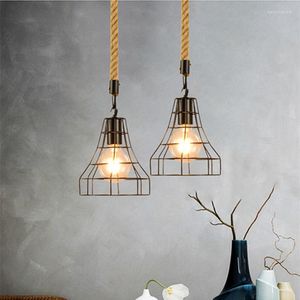 Pendantlampor Moonlux E27 Retro Industrial Style Lamp smides järnstång kaffekandelier inomhusdekoration (exklusive glödlampor)