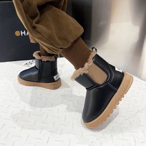 Buty Klasyczny pluszowy zimowy wszechstronny dziewczęta Modna Moda Snow Children STEFE Zatrzymanie prostych japońskich 2023 chłopców Chelsea Pu 231130