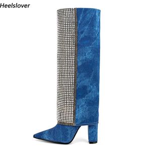 Heelslover الأوروبية النساء أحذية الركبة الشتوية أحذية الراين ، الكعوب المكتنزة المدببة بأصابع القدم زرقاء جميلة الأحذية سيدات الولايات المتحدة الحجم 5-13