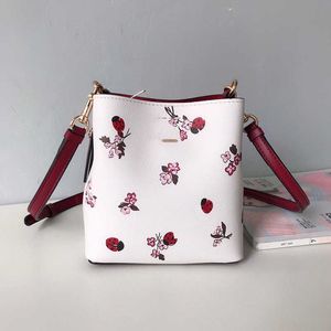 Caches Hot 6 Style Designer Bag Totes Prints Designer Tote Handbag Womens Shoulder Bag White Leather Bucket Bags Luxurys Fashion Crossbody Bags Women Purse 230111